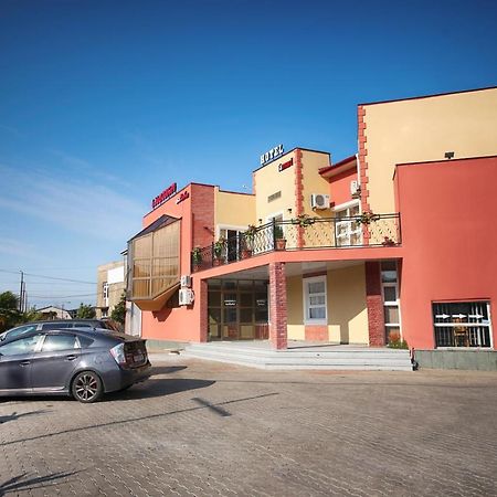 Hotel Tamari Kutaisi Zewnętrze zdjęcie