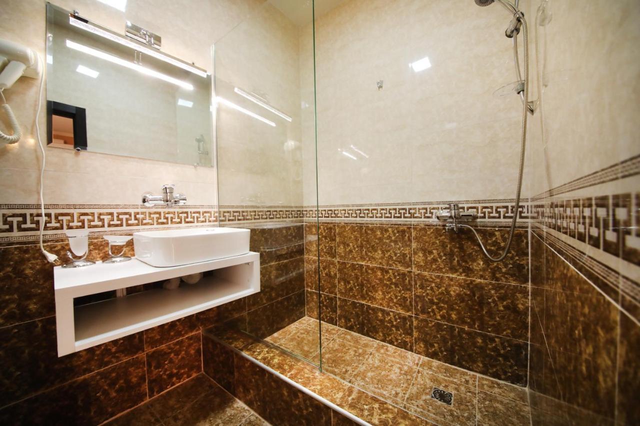 Hotel Tamari Kutaisi Zewnętrze zdjęcie