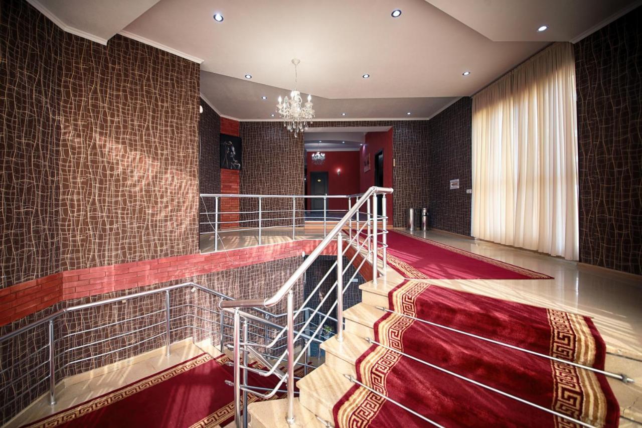 Hotel Tamari Kutaisi Zewnętrze zdjęcie