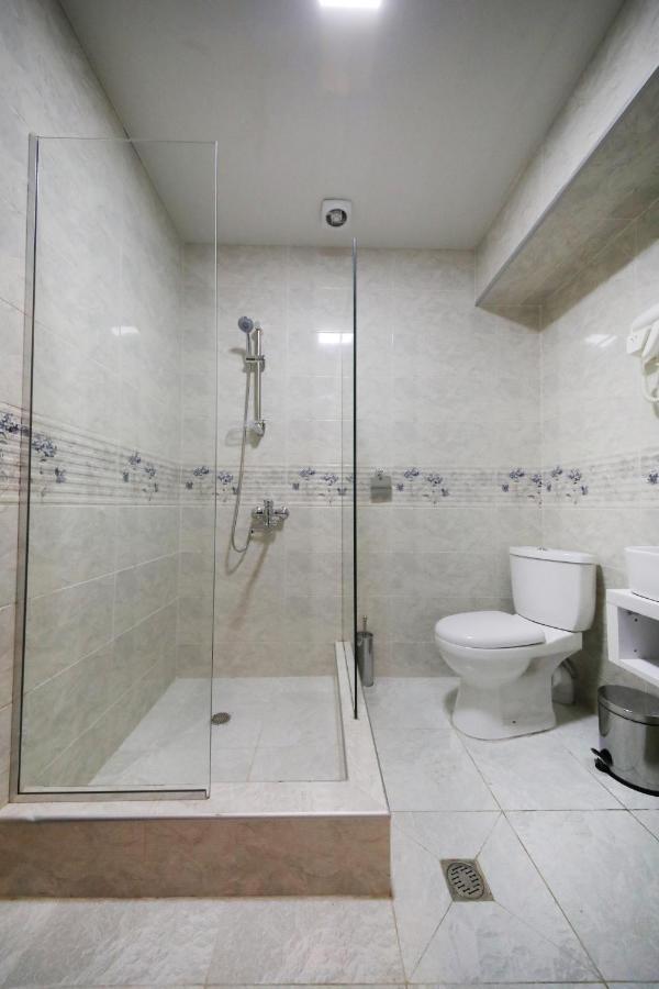 Hotel Tamari Kutaisi Zewnętrze zdjęcie