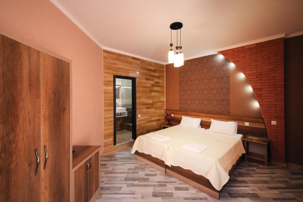 Hotel Tamari Kutaisi Zewnętrze zdjęcie